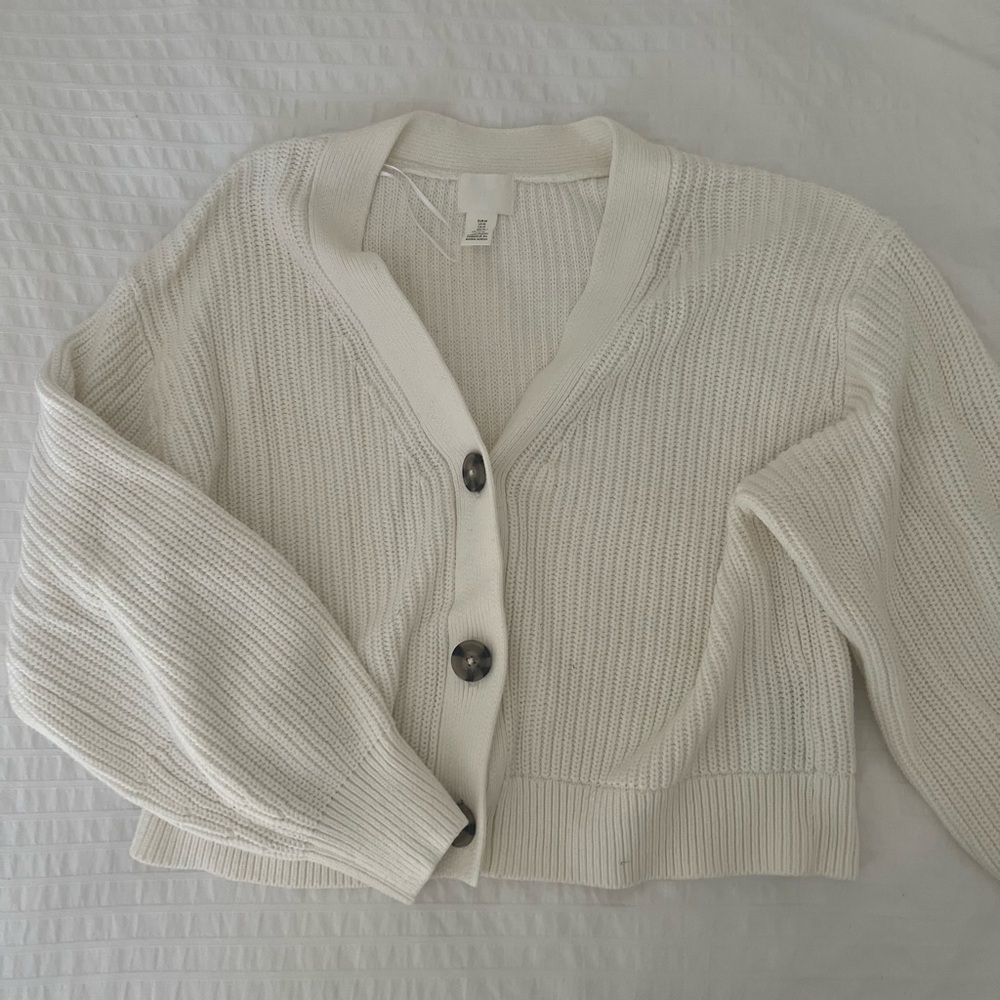 H&M Women's White Sweater Cardigan